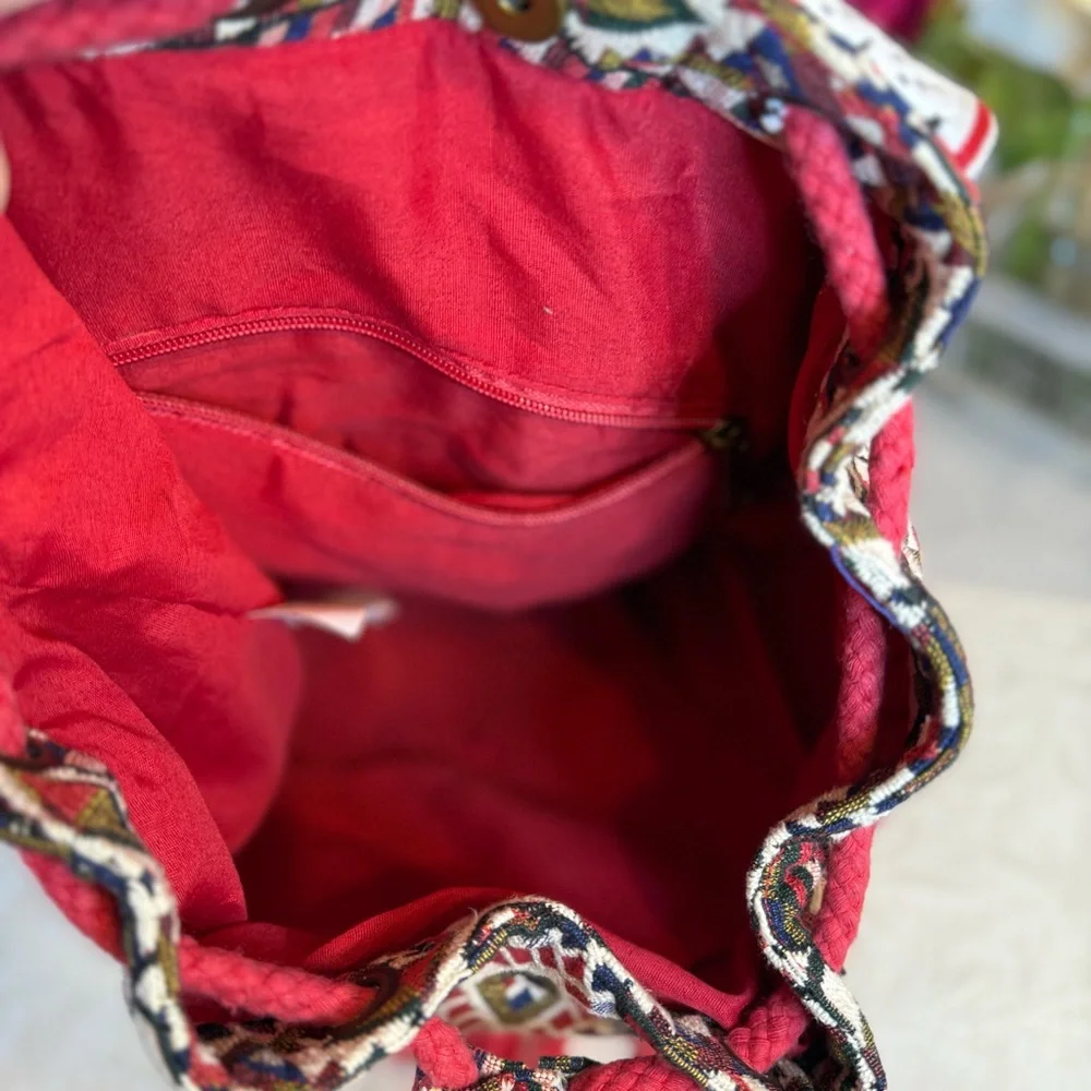 Woven Tapestry Aztec Patterned Drawstring Backpack. 15x15.‎ Multicolor